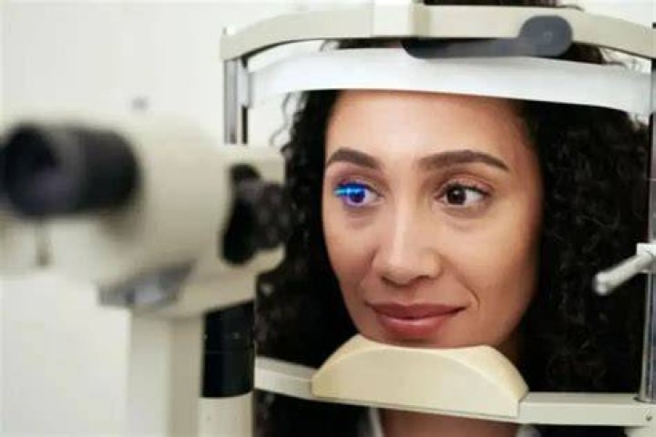 Does Qsymia affect vision?