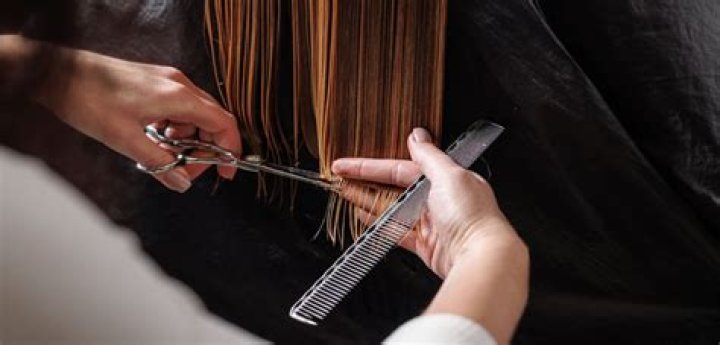 How do you become a hairdresser in a film set?