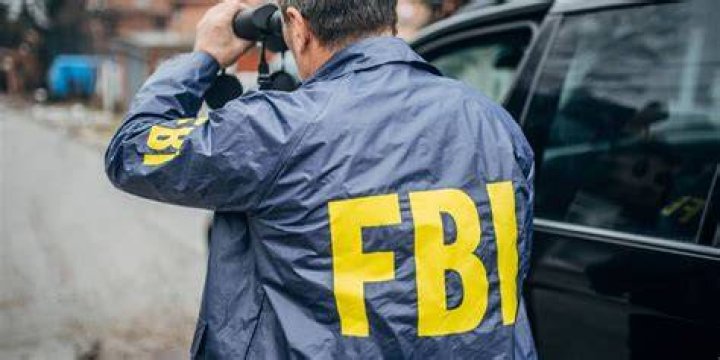 How does the FBI get informants?