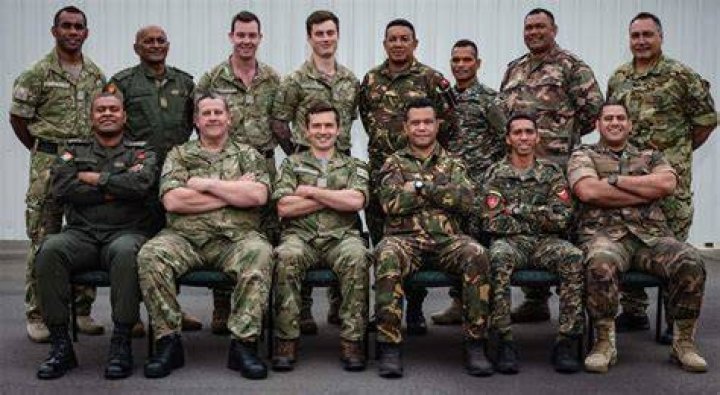 How many divisions are there in the NZ army?